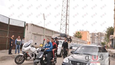 محافظ بورسعيد يصادر «توكتوك» خلف ستاد النادي المصري