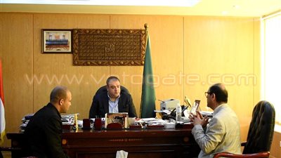 بالفيديو.. محافظ الفيوم يلتقي متبرعين بمركز للغسيل الكلوي