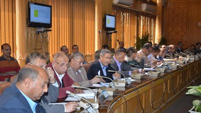 محافظ الإسماعيلية: تنفيذ 326 مشروعا للشباب بــ13.7 مليون جنيه