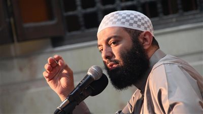 رئيس «برلمانية النور» يؤيد إسقاط العضوية عن «عكاشة»