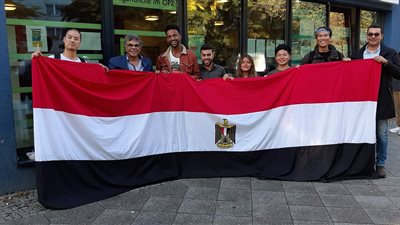 تجمع أبناء الجالية المصرية في برلين لدعم الدولة (صور)