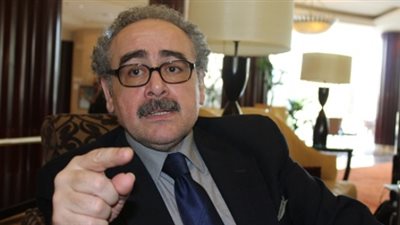 تعرف على تقرير مجلس أمناء جائزة أحمد شوقي للإبداع الشعري