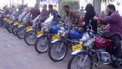 توزيع 50 موتوسيكلًا على متحدي الإعاقة بساحة عابدين
