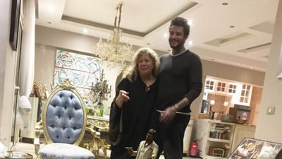 شاهد.. علامات الشيخوخة تظهر على سمية الألفي بعد وفاة طليقها