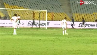 بوطيب يستكشف نفسه في حراسة المرمى بعد انسحاب جينيراسيون (فيديو)