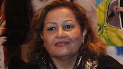 منى رجب: مجلة 