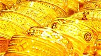 «المشغولات الذهبية»: أسباب عالمية وراء الانخفاض المفاجئ للمعدن الأصفر