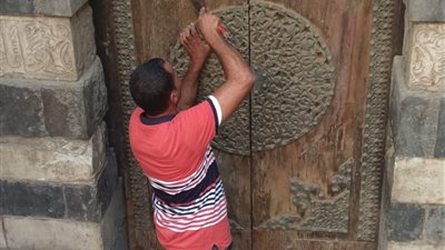 تفاصيل استعادة البخارية النحاسية لمسجد القاضي عبدالباسط بالجمالية وإعادة تركيبها