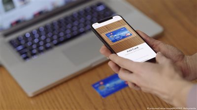 باحث أمني يكتشف ثغرة لكسر حماية آيفون نهائيًا