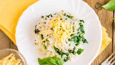 طريقة إعداد «ريزوتو السبانخ» من مطبخ راشيل كارتر