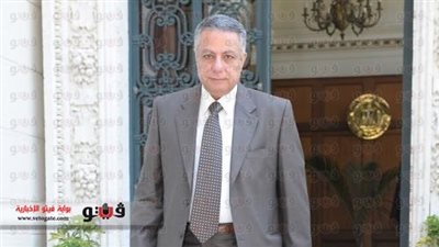 «أبو النصر»: لا زيادة في رواتب المعلمين.. وزير التعليم: فرمنا كتاب «التربية القومية» لأنه يتحدث عن عودة «المعزول».. طالبت مسئولي «الإخوان» بالوزارة بتقديم استقا
