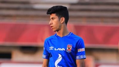 عمار حمدي يواصل برنامجه التأهيلي على هامش مران الأهلي