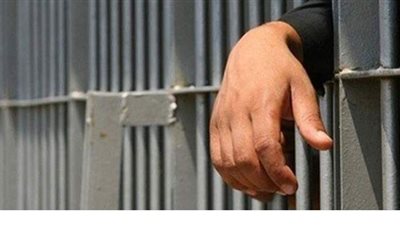 حبس متهم انتحل صفة ضابط للنصب على المواطنين في الجيزة