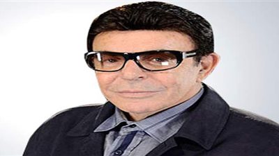 سمير صبري: لم أعش طفولتي بشكل طبيعي بعد طلاق والدي.. وزوجة أبي كانت تغار مني