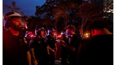 اعتقال رجل حاول عبور نقطة تفتيش في واشنطن