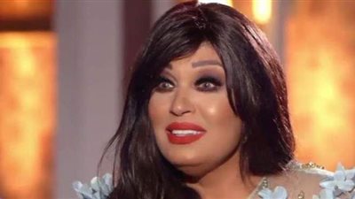 سمير صبري: فيفي عبده وراء وقف 