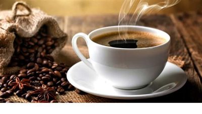 تفسير رؤية حلم شرب القهوة في المنام وعلاقته بالكرم والسخاء الشديد