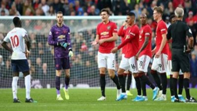 ليفربول ضد مان يونايتد.. التشكيل المتوقع للفريقين