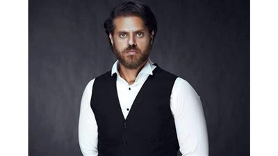 طارق صبري يشارك كريم عبدالعزيز في الاختيار 2