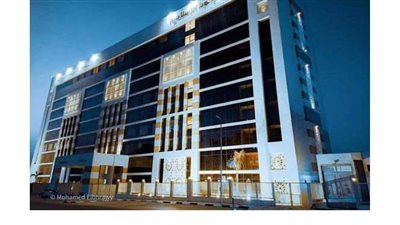 أخذت مكافأة نهاية الخدمة وادخرتها فهل تجب فيها الزكاة؟.. وكيف يتم حسابها؟