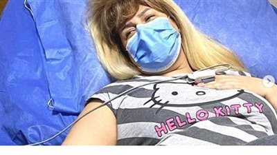 منى إش إش تطمئن متابعيها بعد تعرضها لوعكة صحية: 