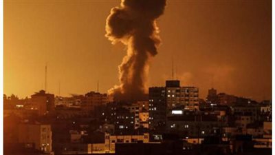 ردا على إطلاق صاروخيْن.. قصف إسرائيلي لمواقع حركة حماس في غزة
