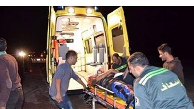 إصابة عامل سقط من علو في المنيا