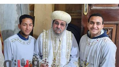 الأنبا يواقيم يترأس صلاة اللقان وقداس عيد الغطاس بكنيسة العذراء بإسنا | صور