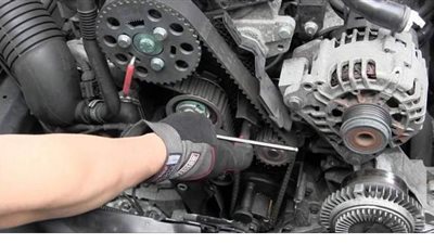 6 أعطال توقف محرك سيارتك بشكل مفاجئ| صور