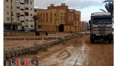 محافظ مطروح يكلف بمتابعة منطقة السيول بالكيلو4 بسبب الأمطار | صور