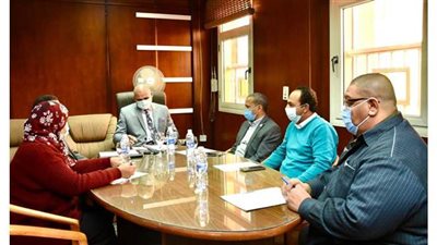 رئيس جامعة الأقصر يلتقي مجلس شئون التعليم والطلاب