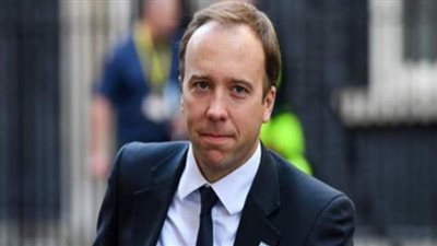 بسبب كورونا.. وزير الصحة البريطاني مات هانكوك يعزل نفسه