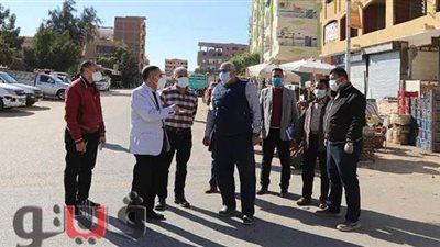 محافظ الوادي الجديد يتابع خطة تطوير ميدان البساتين بالخارجة