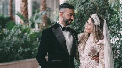 نادر حمدي يكشف كواليس زفافه مع سارة حسني | فيديو