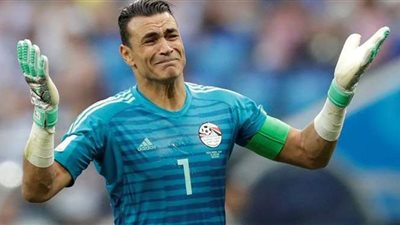 قصة الخلاف بين الحضري ومحمد فضل