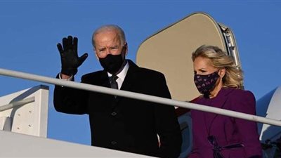 لحظة وصول بايدن إلى ميريلاند قرب واشنطن | فيديو