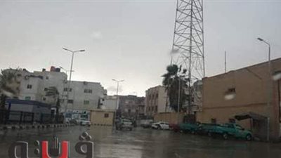 سقوط أمطار غزيرة على شمال سيناء.. والمحافظة تتأهب| صور