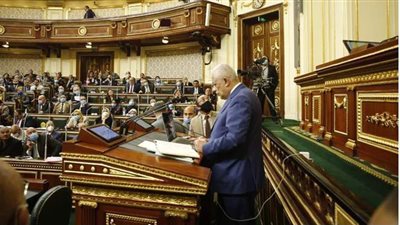 وزير التعليم عن المناهج المصرية: 