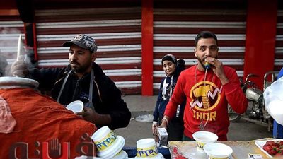 رحلة «إسلام» من إمبابة لـ«وسط البلد».. بليلة بالهنا والغُنا | فيديو وصور