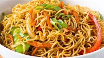 طريقة عمل الإندومي في البيت