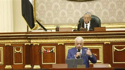 كشف حساب وزير التعليم أمام البرلمان.. الوزارة الأولى في التعرض للشائعات.. نظام جديد للثانوية العامة.. وتوزيع 1.8 مليون تابلت