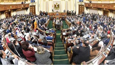 زعيم الأغلبية يعتذر بسبب أزمة إقفال المناقشة.. وجبالي: أقرأوا اللائحة