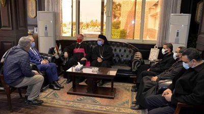 محافظ الأقصر يستقبل سفير الفاتيكان l صور