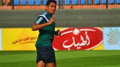 محمد الصباحي يحتفل بإدارة المباراة رقم 100 بالدوري الممتاز