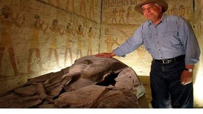 رد قوى من زاهى حواس على فتوى تحريم نبش قبور الفراعنة | فيديو