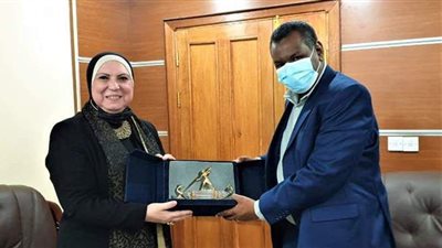 جامع تبحث مع الجانب السوداني سبل تعزيز التعاون لتيسير حركة التجارة