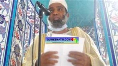 لماذا يطارد الغرب أئمة المساجد 