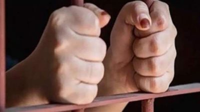 استمرار حبس المتهمة بقتل ضرتها في أطفيح