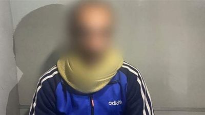 أول صورة للمتهم بقتل ابنته باستخدام إيشارب لسوء سلوكها بالإسكندرية