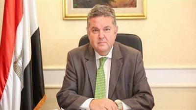 وزير قطاع الأعمال يوجه رسالة قوية للنواب: لست أرعن وندرس تصفية جديدة